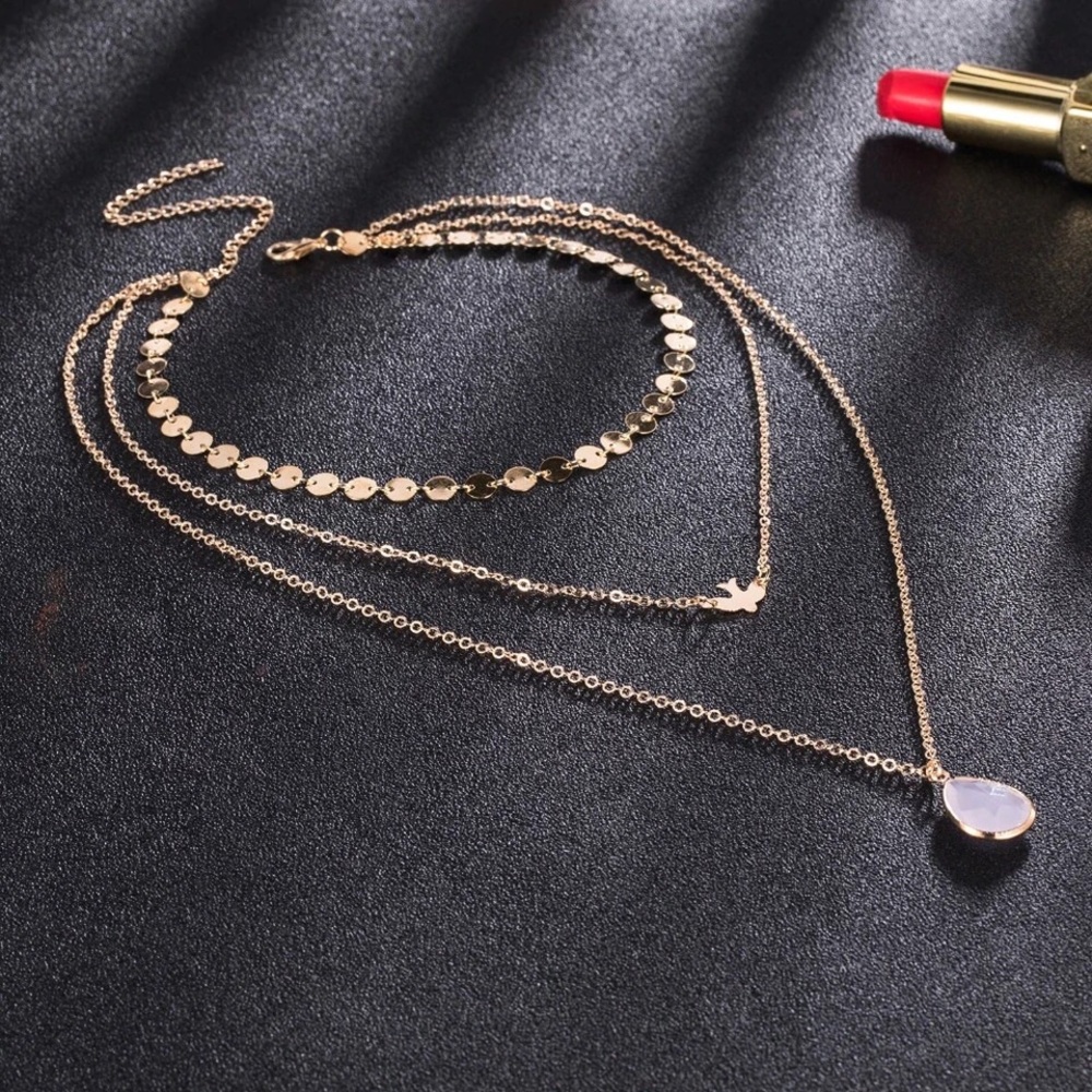LAST 1 Restocked New Multi Layer Dainty Necklace - Picture 4 of 5